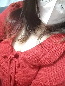 Snapshot of miniiceyya chatting on January 5, 2026, 5:27 pm miniiceyya online show from January 5, 2026, 5:27 pm