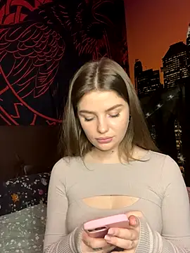 Snapshot of WhiteCore chatting on December 2, 2025, 12:32 pm WhiteCore online show from December 2, 2025, 12:32 pm