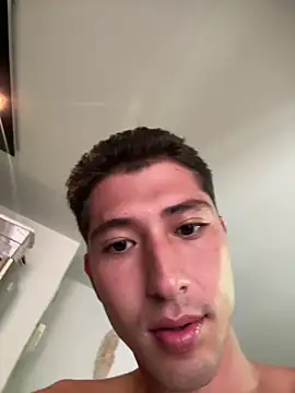 jay Bluee1 online show from December 16, 2025, 3:06 pm