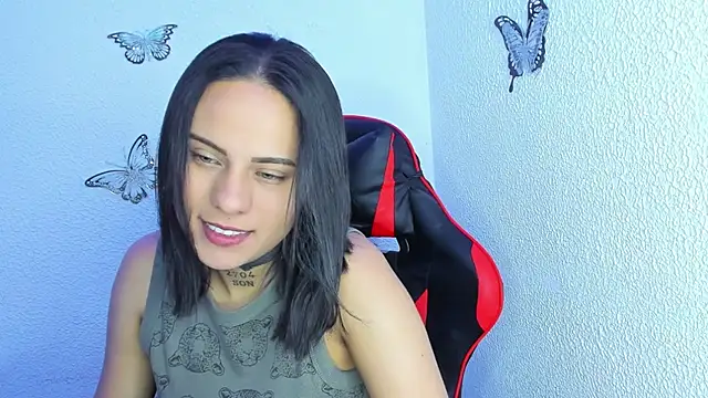 Naomii BDSM online show from February 26, 2026, 6:07 pm