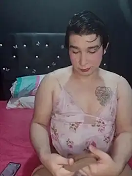 Snapshot of sissy-lover chatting on December 14, 2025, 7:40 pm sissy-lover online show from December 14, 2025, 7:40 pm