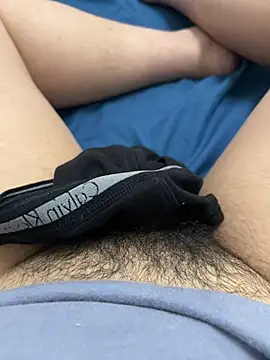 Snapshot of hiiiizzzz chatting on January 14, 2026, 8:53 am hiiiizzzz online show from January 14, 2026, 8:53 am