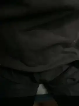 Snapshot of hiiiizzzz chatting on January 15, 2026, 3:38 pm hiiiizzzz online show from January 15, 2026, 3:38 pm