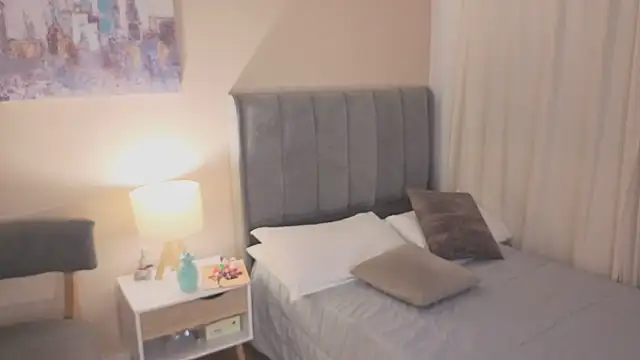 Snapshot of Megaan___ chatting on February 9, 2026, 12:09 pm Megaan online show from February 9, 2026, 12:09 pm