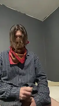 winkwizkiw online show from December 19, 2025, 9:22 pm