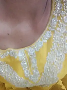 Sizzling Quinn online show from April 7, 2026, 5:13 pm