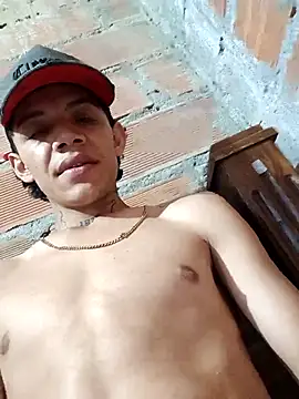 Snapshot of daniel_garzon chatting on November 29, 2025, 10:35 pm daniel garzon online show from November 29, 2025, 10:35 pm