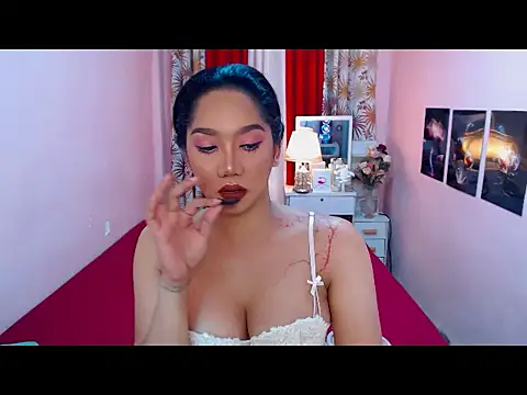 Snapshot of UrScreenGoddess chatting on March 24, 2026, 10:48 pm UrScreenGoddess online show from March 24, 2026, 10:48 pm