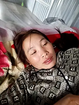 Evelyn-n online show from December 5, 2025, 6:55 am