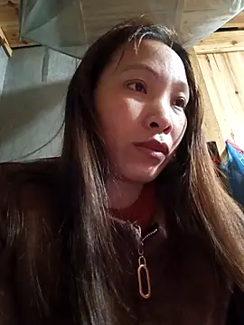 Evelyn-n online show from February 10, 2026, 5:00 am