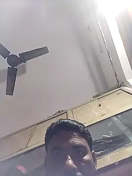 Snapshot of mast_boy chatting on December 4, 2025, 2:15 pm mast boy online show from December 4, 2025, 2:15 pm