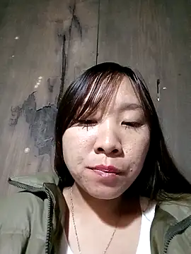 Minsssa20 online show from February 5, 2026, 10:09 am