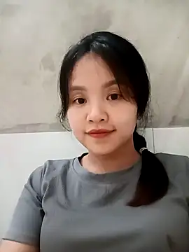 Pretty-haert online show from April 23, 2026, 2:52 pm