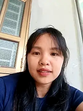 Pretty-haert online show from May 4, 2026, 2:40 am