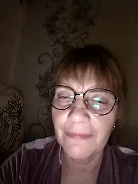 Snapshot of MichelleLove48 chatting on March 16, 2026, 8:24 pm MichelleLove48 online show from March 16, 2026, 8:24 pm