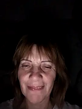 Snapshot of MichelleLove48 chatting on April 22, 2026, 9:27 pm MichelleLove48 online show from April 22, 2026, 9:27 pm