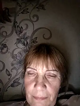 Snapshot of MichelleLove48 chatting on April 26, 2026, 8:50 pm MichelleLove48 online show from April 26, 2026, 8:50 pm