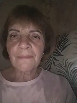 Snapshot of MichelleLove48 chatting on May 20, 2026, 6:58 pm MichelleLove48 online show from May 20, 2026, 6:58 pm