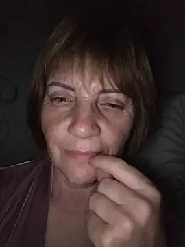 Snapshot of MichelleLove48 chatting on June 4, 2026, 12:05 am MichelleLove48 online show from June 4, 2026, 12:05 am