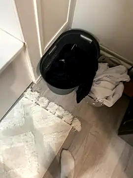 Snapshot of grosqueue3838 chatting on December 2, 2025, 5:41 pm grosqueue3838 online show from December 2, 2025, 5:41 pm