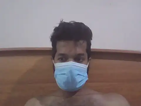 Snapshot of Dilshanthaveesha chatting on December 15, 2025, 4:22 pm Dilshanthaveesha online show from December 15, 2025, 4:22 pm