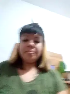 Snapshot of Mica321ok chatting on December 17, 2025, 3:01 am Mica321ok online show from December 17, 2025, 3:01 am