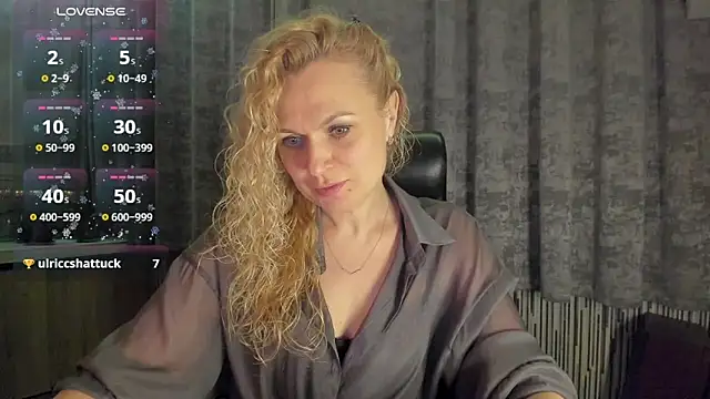 LanaLight x online show from March 29, 2026, 8:20 pm