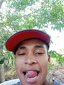 Snapshot of Negok1ng17cm chatting on December 3, 2025, 3:10 pm Negok1ng17cm online show from December 3, 2025, 3:10 pm