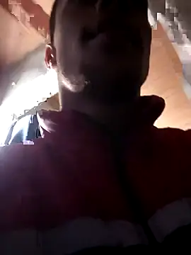 Snapshot of PatrickS25 chatting on December 22, 2025, 5:21 pm PatrickS25 online show from December 22, 2025, 5:21 pm