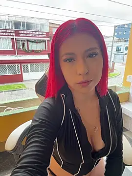 Snapshot of Scarlett_firee chatting on December 2, 2025, 4:13 pm Scarlett firee online show from December 2, 2025, 4:13 pm