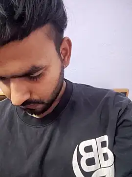 AlphaAura460 online show from April 19, 2026, 8:02 am