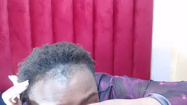Snapshot of SexyHarleyBlack chatting on May 27, 2026, 7:49 am SexyHarleyBlack online show from May 27, 2026, 7:49 am