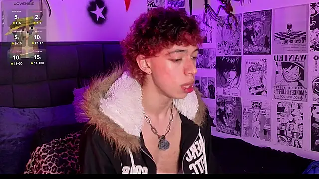 Snapshot of Otter_Starr chatting on December 5, 2025, 3:59 am Otter Starr online show from December 5, 2025, 3:59 am