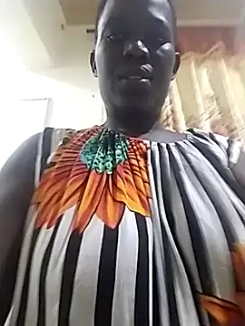 Snapshot of chocolatey_pussy chatting on May 12, 2026, 2:14 pm chocolatey pussy online show from May 12, 2026, 2:14 pm