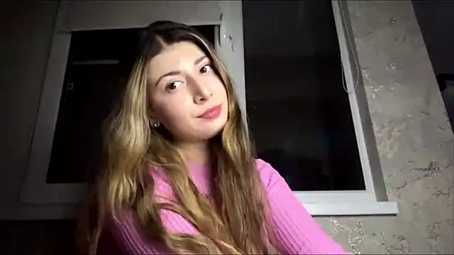 Snapshot of lunary_dr chatting on December 5, 2025, 4:14 pm lunary dr online show from December 5, 2025, 4:14 pm