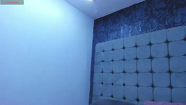 Messy Karol  online show from January 8, 2026, 1:35 pm