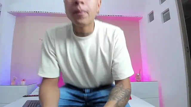 Snapshot of kaylaa_sex chatting on January 15, 2026, 1:26 pm kaylaa sex online show from January 15, 2026, 1:26 pm