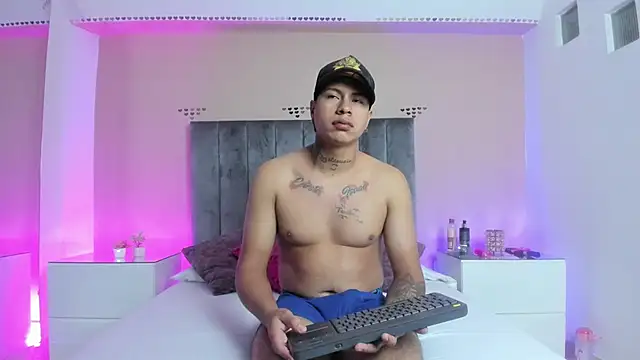 Snapshot of kaylaa_sex chatting on February 12, 2026, 12:55 pm kaylaa sex online show from February 12, 2026, 12:55 pm