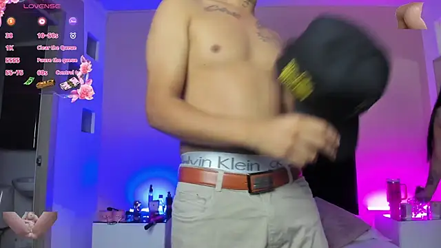 kaylaa sex online show from April 14, 2026, 12:44 pm