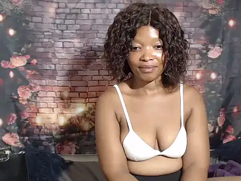 Snapshot of Bootyylicious chatting on December 2, 2025, 6:52 am Bootyylicious online show from December 2, 2025, 6:52 am