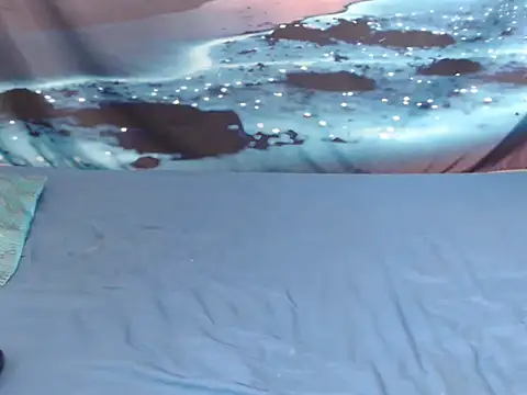 Snapshot of Bootyylicious chatting on December 18, 2025, 11:16 am Bootyylicious online show from December 18, 2025, 11:16 am