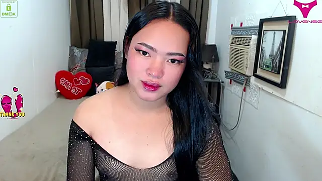 Snapshot of Fantacyloverr chatting on December 14, 2025, 5:18 pm Fantacyloverr online show from December 14, 2025, 5:18 pm