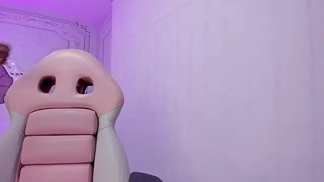 Miss dare online show from April 14, 2026, 10:21 am