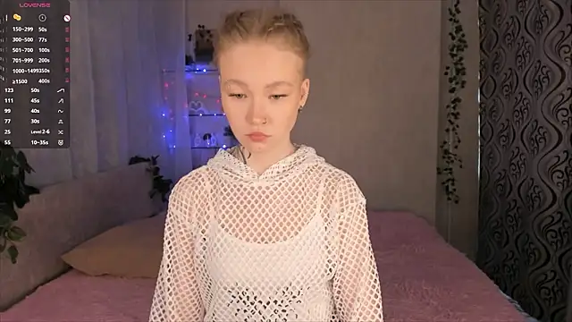 Snapshot of MaireLanda chatting on March 10, 2026, 4:28 am MaireLanda online show from March 10, 2026, 4:28 am