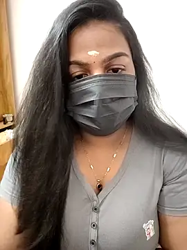 Snapshot of Tamil_Shara chatting on December 14, 2025, 4:45 pm Tamil Shara online show from December 14, 2025, 4:45 pm