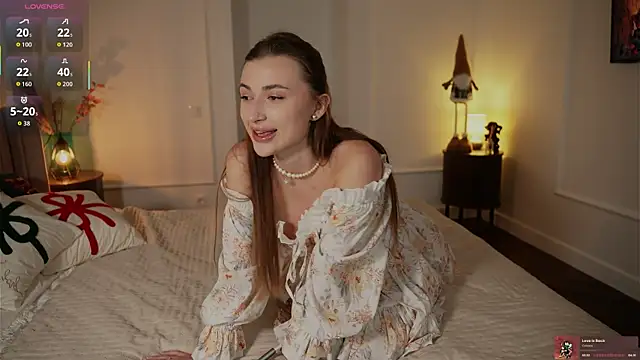 Snapshot of aestheticsdelya chatting on December 3, 2025, 4:49 pm aestheticsdelya online show from December 3, 2025, 4:49 pm