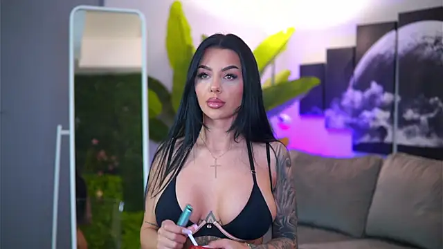 Ivy Trix online show from February 17, 2026, 7:09 pm