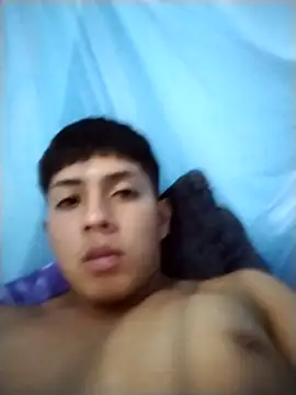 Manuelp0203 online show from January 8, 2026, 11:40 pm