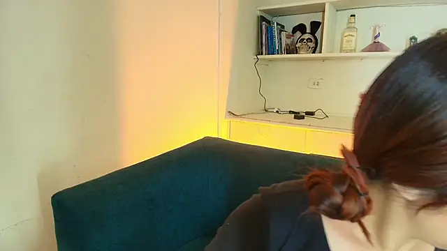 Snapshot of Saelivrae chatting on December 16, 2025, 7:41 pm Saelivrae online show from December 16, 2025, 7:41 pm