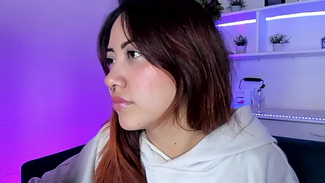 Saelivrae online show from February 23, 2026, 7:11 pm